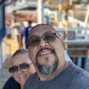 Meet your Posher, Andres